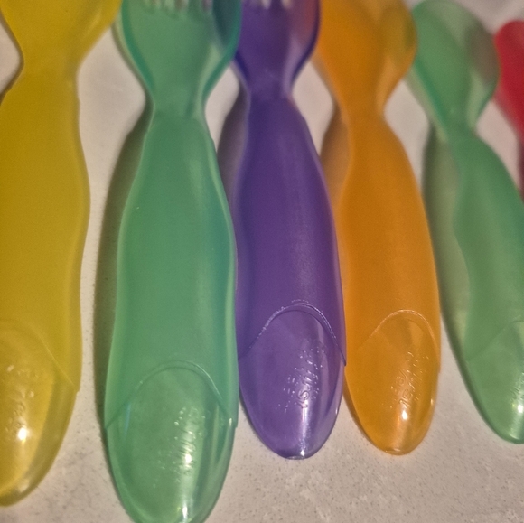 Baby Colorful Plastic Set Of Spoons - Picture 2 of 2
